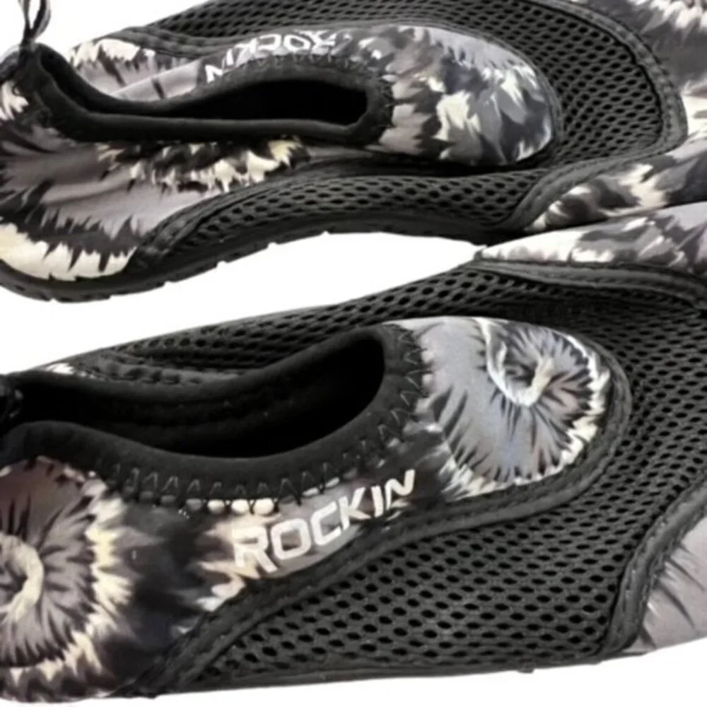 SALE!! 2 for‎ $15 Kids Water Shoes Y4 / L5 Water Sports Beach Pool Lake River
